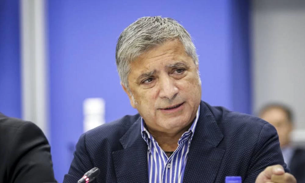 Κόντρα στον «αέρα» -Ο Πατούλης εκνεύρισε τον Πορτοσάλτε επειδή ζήτησε προσλήψεις στο ΕΣΥ (βίντεο)